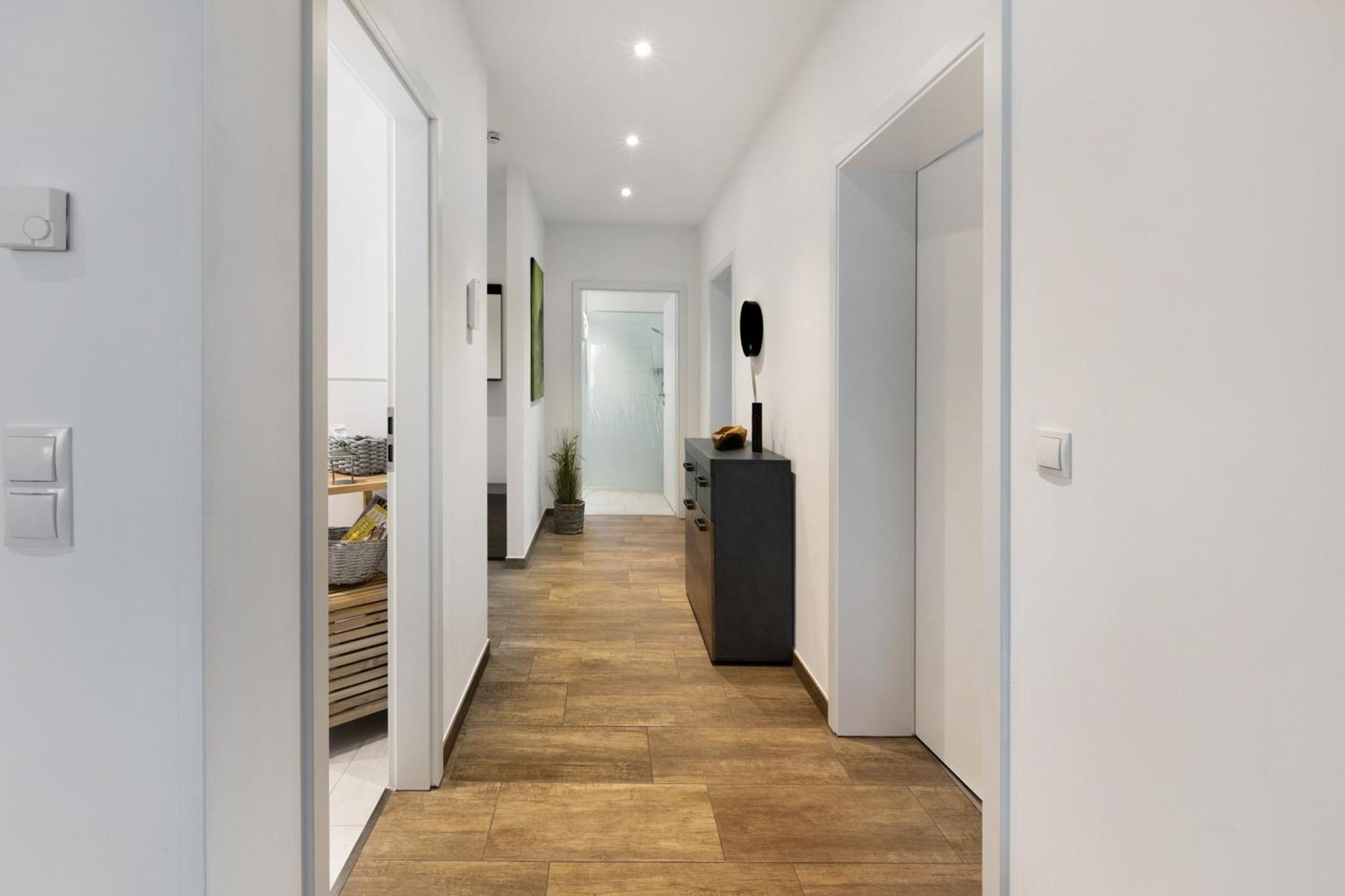 Spanier Apartment